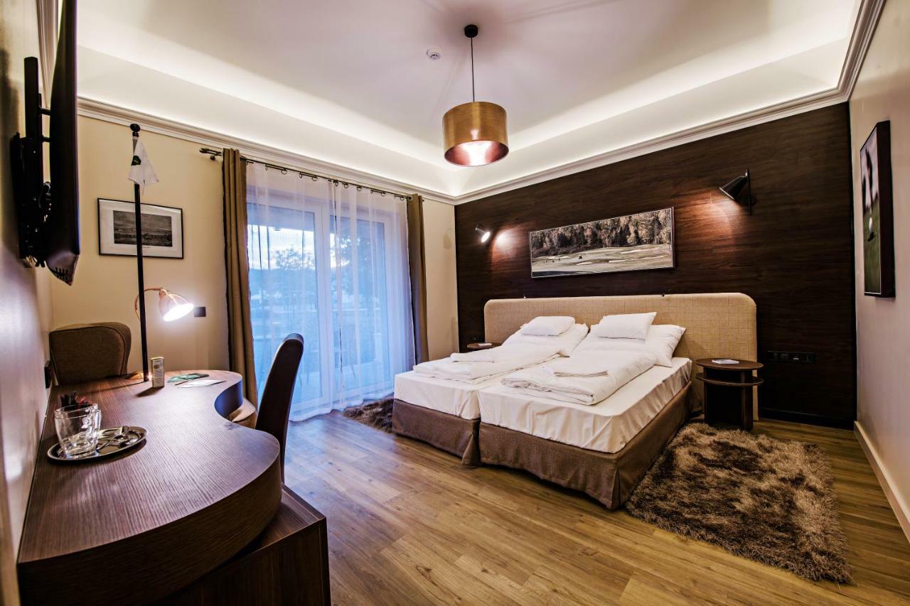 Bed and Breakfast Pannonia Golf & Country Club Alcsutdoboz Esterno foto